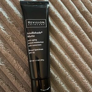 Revision Intellishade Matte